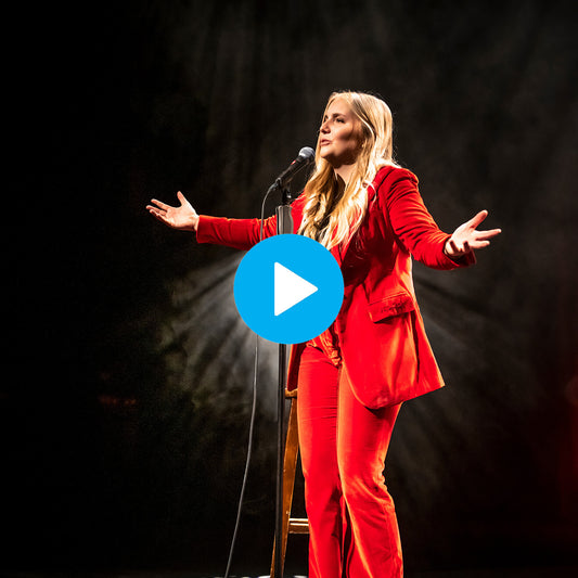 Amelie Albrecht - "Zwaar leven" (streaming)