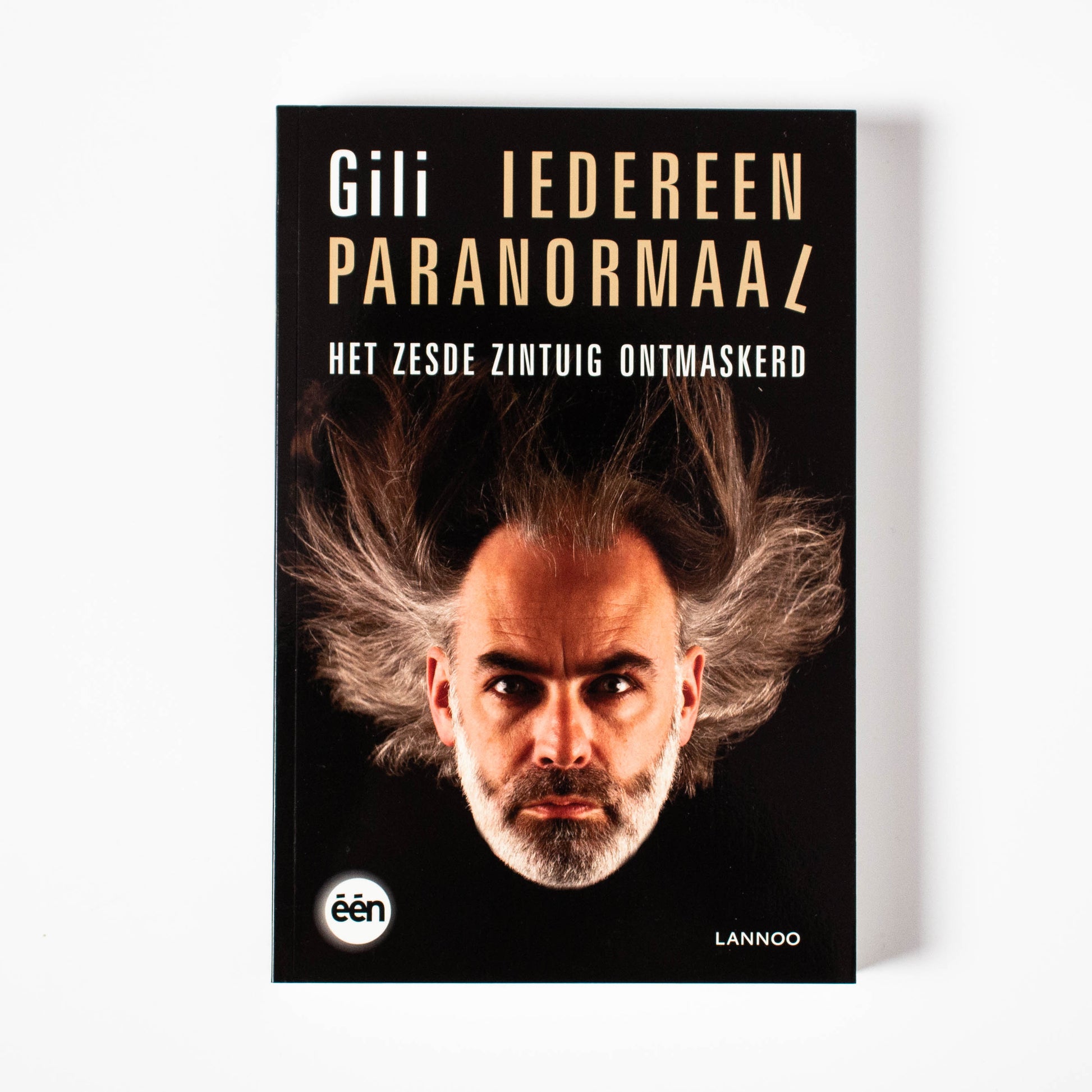 Gili - "Iedereen paranormaal" (boek)